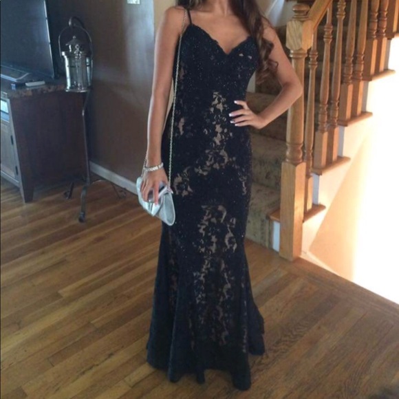 Prom Dress - Picture 1 of 2